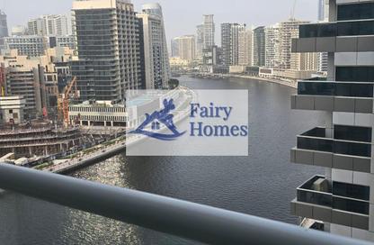 Apartment - 1 - 1 for rent in Mayfair Tower - Business Bay - Dubai