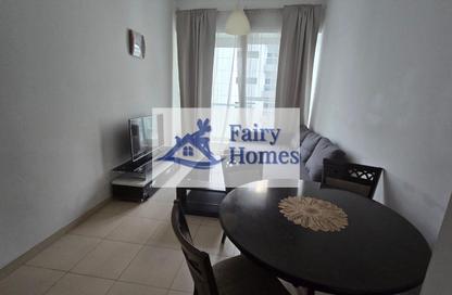 Apartment - 1 - 1 for rent in Mayfair Tower - Business Bay - Dubai