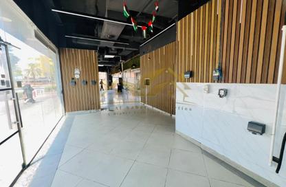 Retail - Studio - 1 for rent in Al Muteena - Deira - Dubai
