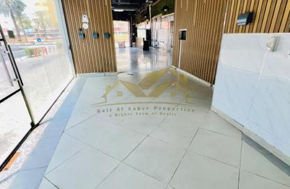 Retail - Studio - 1 for rent in Al Muteena - Deira - Dubai