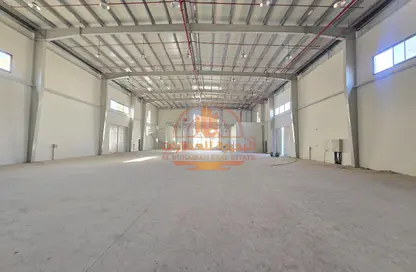 Warehouse - Studio - 1 Bathroom for rent in Umm Al Thuoob - Umm Al Quwain