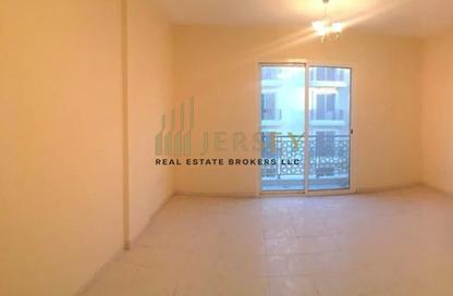 Apartment - Studio - 1 for sale in Building IC1-EMR-14 - Emirates Cluster - International City - Dubai Apartment - Studio - 1 for sale in Building IC1-EMR-14 - Emirates Cluster - International City - Dubai