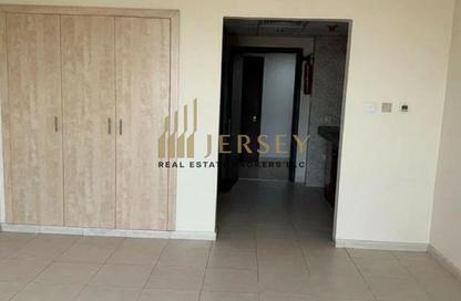 Apartment - Studio - 1 for sale in Building IC1-EMR-14 - Emirates Cluster - International City - Dubai