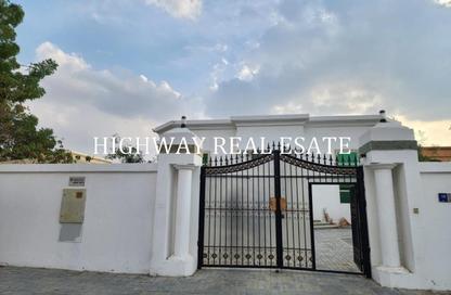 Villa - 5 Bedrooms - 7+ Bathrooms for rent in Al Garayen - Sharjah