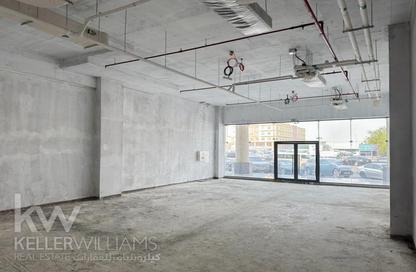Retail - Studio for rent in Al Garhoud business center - Al Garhoud - Dubai