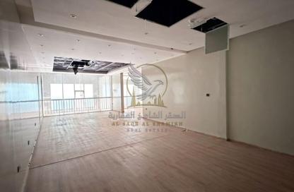 Show Room - Studio - 2 Bathrooms for rent in Industrial Area 13 - Sharjah Industrial Area - Sharjah