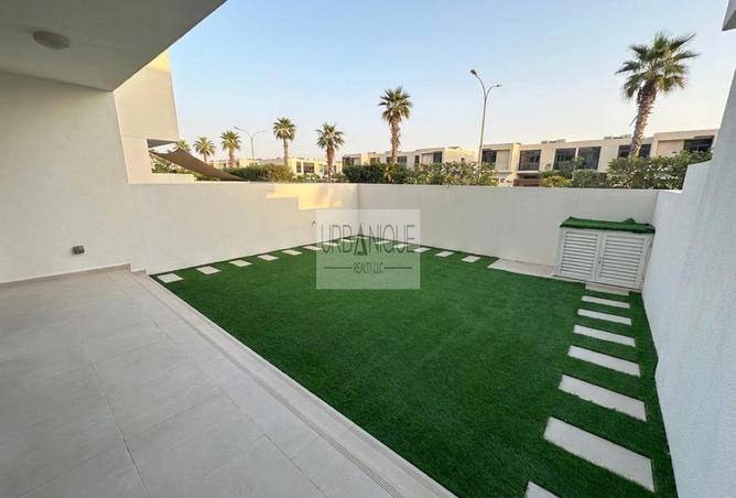 54932672 - صورة العقار 2