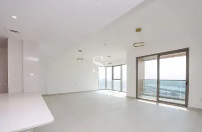 Apartment - 3 Bedrooms - 5 Bathrooms for rent in Riva Residence - Maritime City - Dubai