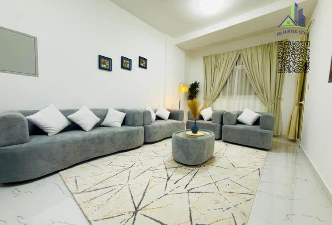 74234030 - Property Main Image
