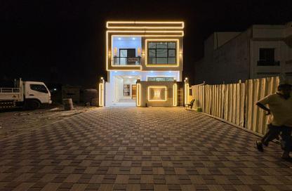 Townhouse - 5 Bedrooms - 7 Bathrooms for sale in Al Yasmeen 1 - Al Yasmeen - Ajman