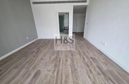 Villa - 4 Bedrooms - 6 Bathrooms for rent in Nad Al Sheba Gardens 2 - Nad Al Sheba Gardens - Nad Al Sheba 1 - Nad Al Sheba - Dubai Villa - 4 Bedrooms - 6 Bathrooms for rent in Nad Al Sheba Gardens 2 - Nad Al Sheba Gardens - Nad Al Sheba 1 - Nad Al Sheba - Dubai