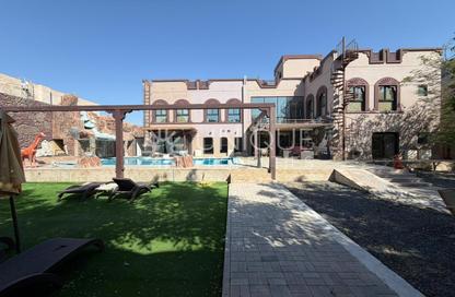 Villa - 5 Bedrooms - 7 Bathrooms for rent in Umm Suqeim 1 Villas - Umm Suqeim 1 - Umm Suqeim - Dubai Villa - 5 Bedrooms - 7 Bathrooms for rent in Umm Suqeim 1 Villas - Umm Suqeim 1 - Umm Suqeim - Dubai