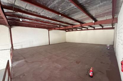 Warehouse - Studio - 1 for rent in Industrial Area 18 - Sharjah Industrial Area - Sharjah