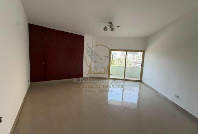 135655077 - Property Image 3