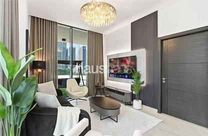 شقة - غرفة نوم - 2 حمامات للايجار في زا باراجون لآي جي او - الخليج التجاري - دبي