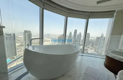 Apartment - 4 Bedrooms - 5 Bathrooms for rent in The Address BLVD Sky Collection - Downtown Dubai - Dubai