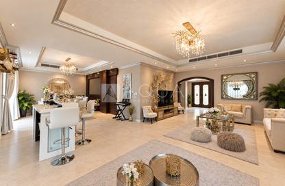 Villa - 3 - 4 for sale in District 7 - Jumeirah Park - Dubai Villa - 3 - 4 for sale in District 7 - Jumeirah Park - Dubai