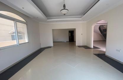 Villa - 4 - 6 for rent in Sharqan - Al Heerah - Sharjah