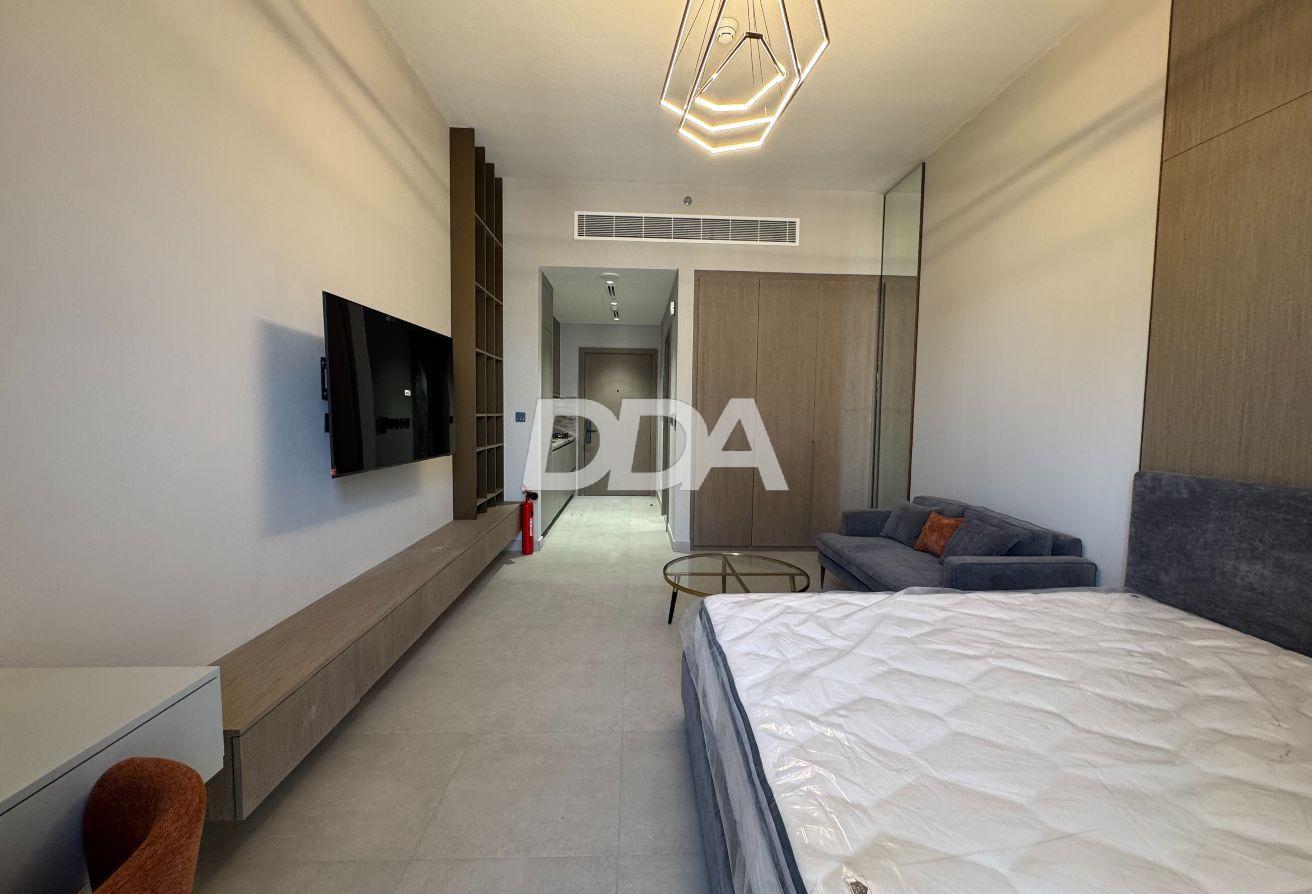 STYLISH STUDIO | FULLY FURNISHED | HIGH FLOOR photo 8