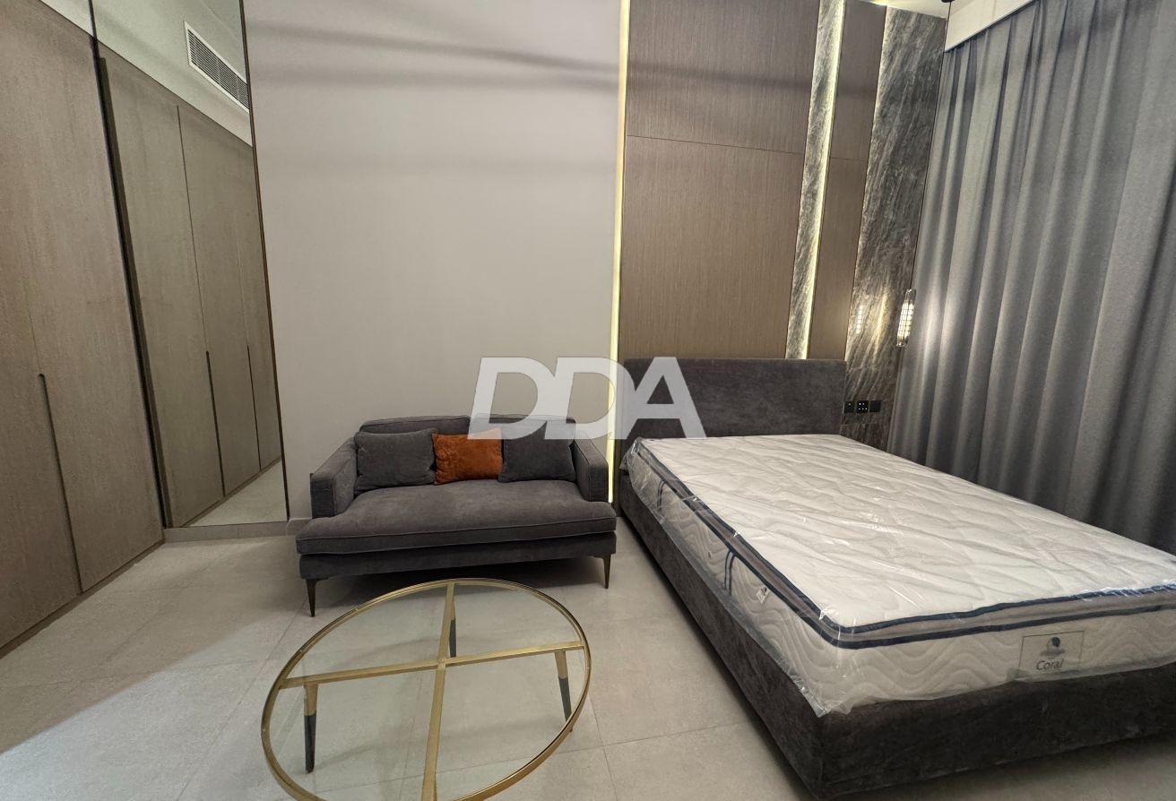 STYLISH STUDIO | FULLY FURNISHED | HIGH FLOOR photo 5
