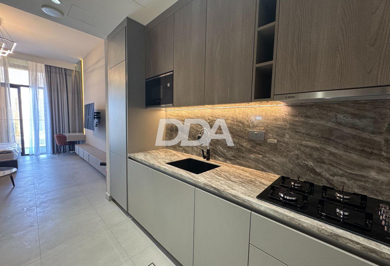 STYLISH STUDIO | FULLY FURNISHED | HIGH FLOOR photo 2