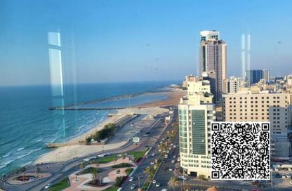 Apartment - 2 Bedrooms - 3 Bathrooms for rent in Ajman Corniche Residences - Ajman Corniche Road - Ajman