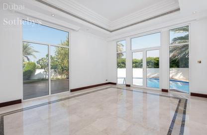 Villa - 5 Bedrooms - 6 Bathrooms for rent in Sector H - Emirates Hills - Dubai