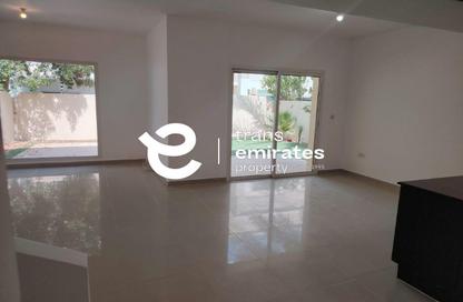 Townhouse - 5 Bedrooms - 5 Bathrooms for rent in Al Reef - Abu Dhabi