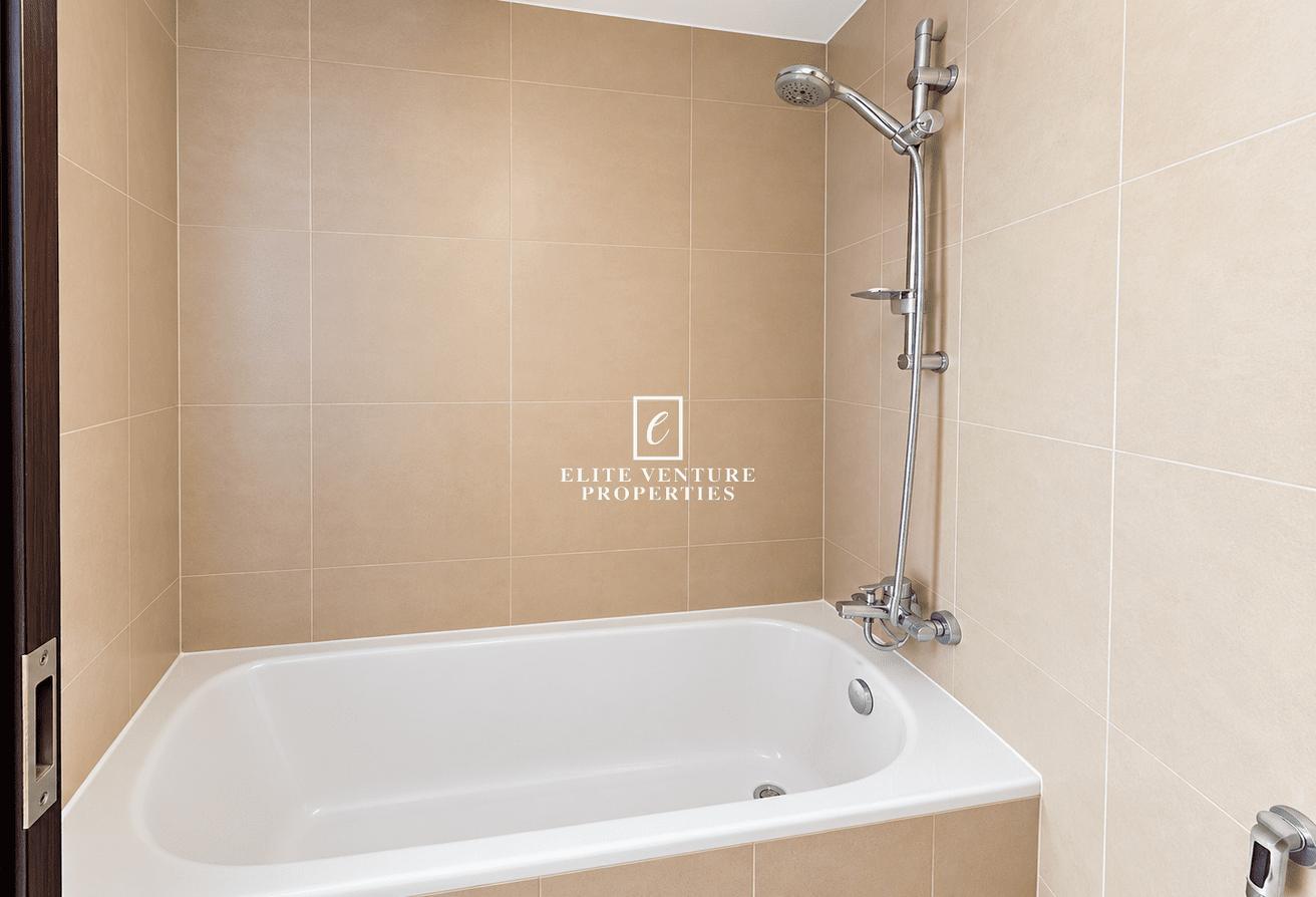 MODERN STUDIO | SPACIOUS & WELL MAINTAINED photo 7
