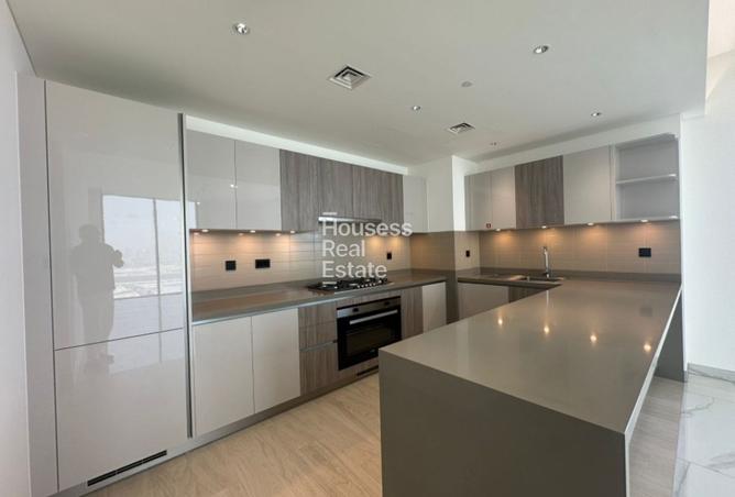 127465405 - Property Image 3