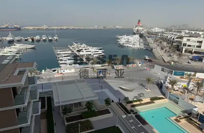 Apartment - 2 Bedrooms - 2 Bathrooms for sale in Seagate Building 1 - Seagate - Mina Rashid - Dubai
