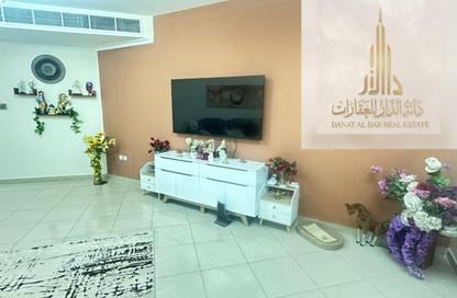 Apartment - 2 Bedrooms - 3 Bathrooms for sale in Conquer Tower - Sheikh Maktoum Bin Rashid Street - Ajman