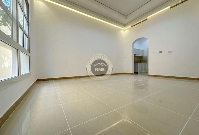 136079778 - Property Image 2