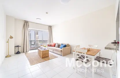 Apartment - 1 Bedroom - 2 Bathrooms for sale in Marina Tower - Dubai Marina - Dubai