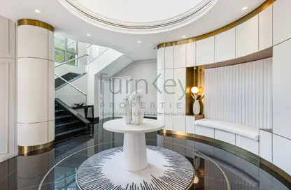 Villa - 5 Bedrooms - 6 Bathrooms for rent in Signature Villas Frond I - Signature Villas - Palm Jumeirah - Dubai