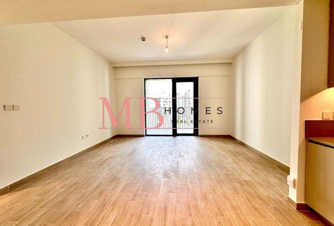 70692933 - صورة العقار 3