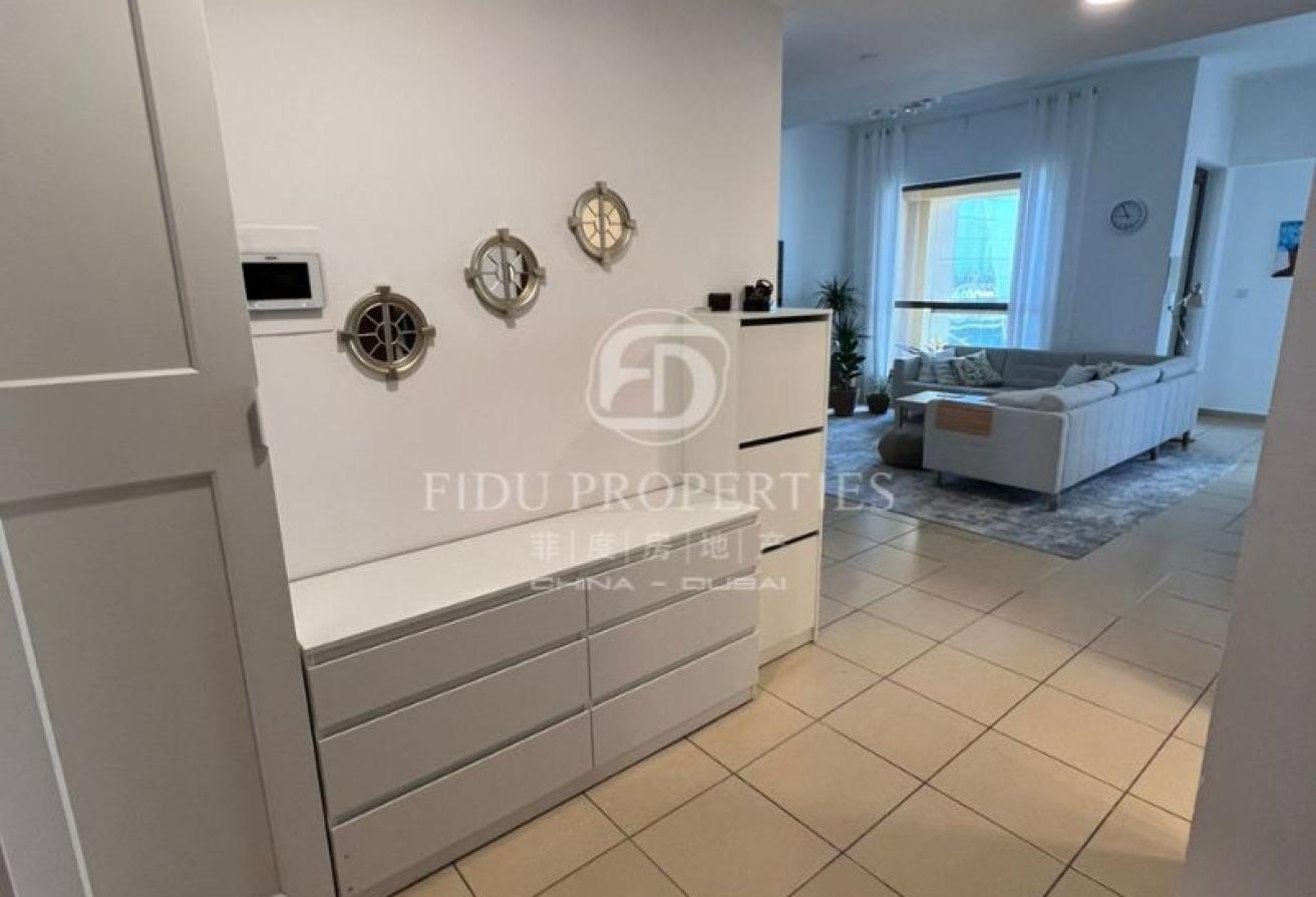 Multiple Cheques | Kitchen Upgraded | High Floor photo 5