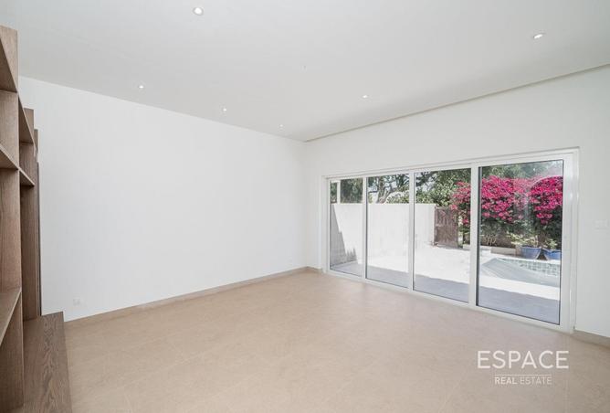 78978603 - Property Image 3