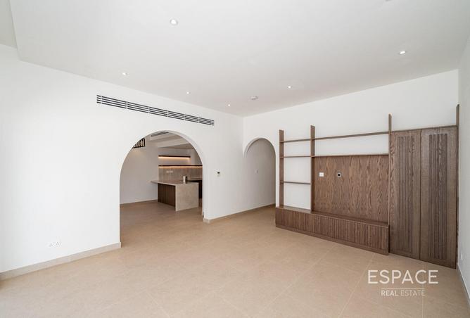 78978603 - Property Image 2