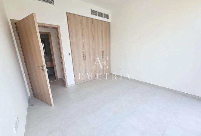 76587082 - صورة العقار 3