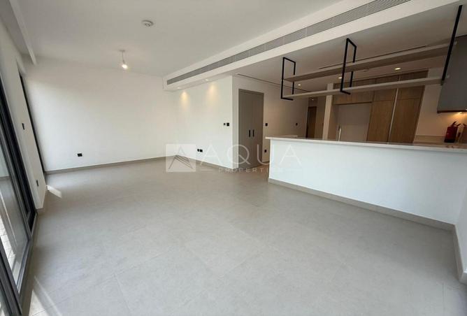 98244925 - Property Image 3