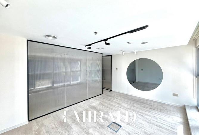 73852519 - Property Image 3