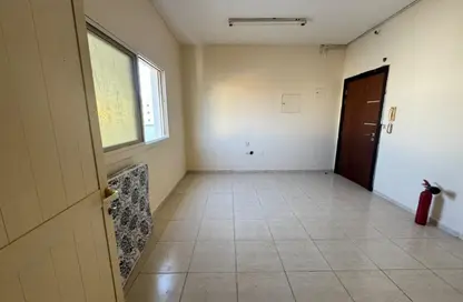 Apartment - Studio - 1 Bathroom for rent in Al Butina 9 Building - Al Butina - Sharjah