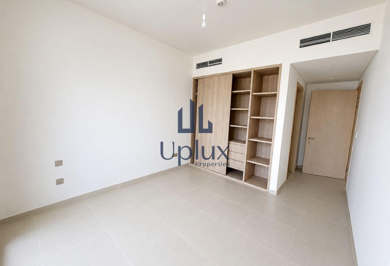 Single Row | Independent Villa | Landscaped photo 10