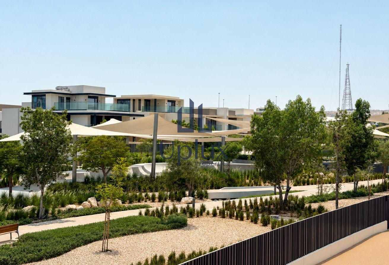 Single Row | Independent Villa | Landscaped photo 20