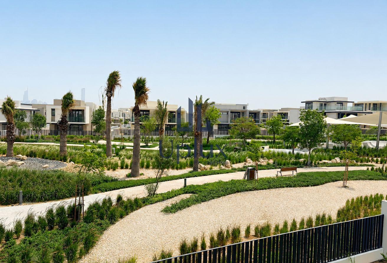 Single Row | Independent Villa | Landscaped photo 21