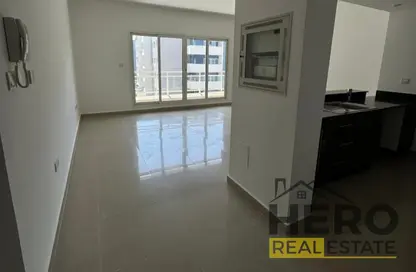 شقة - غرفة نوم - 2 حمامات للايجار في برج 1 - الريف داون تاون - الريف - أبوظبي