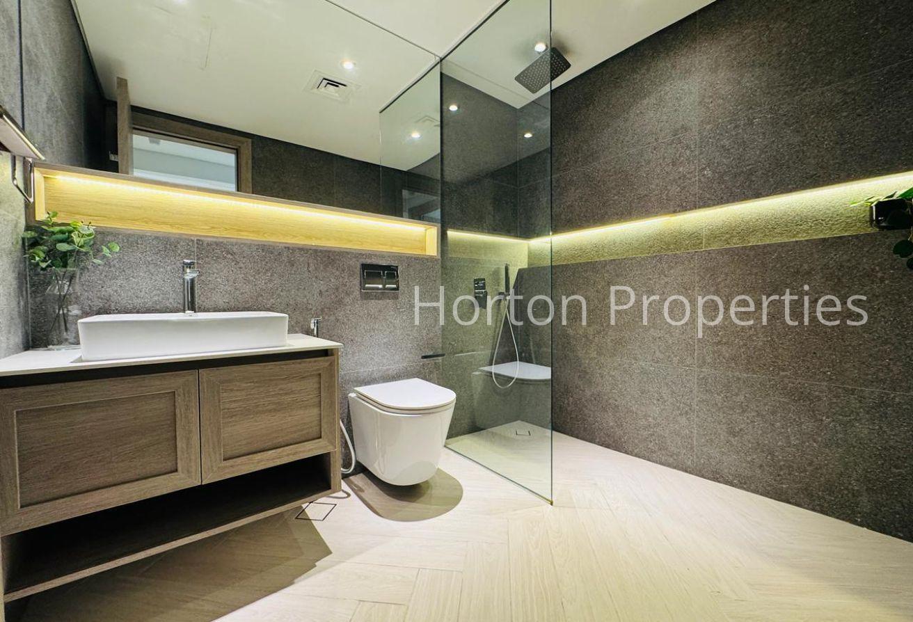 FITTED KITCHEN | CHILLAR FREE | SEPRATE LAUNDRY photo 11