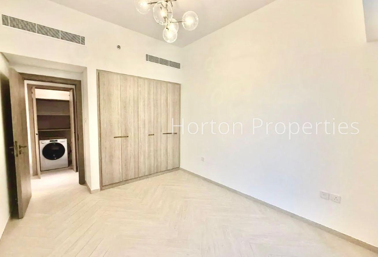FITTED KITCHEN | CHILLAR FREE | SEPRATE LAUNDRY photo 4
