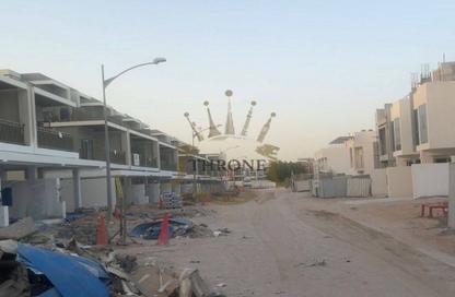 Villa - 4 - 4 for sale in Hawthorn - Damac Hills 2 - Dubai